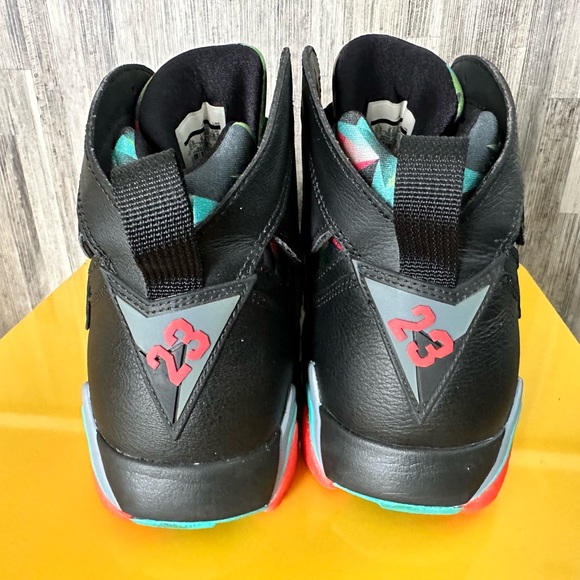 Jordan 7 Retro 30th Barcelona Nights 2015 with Socks - Picture 3 of 11